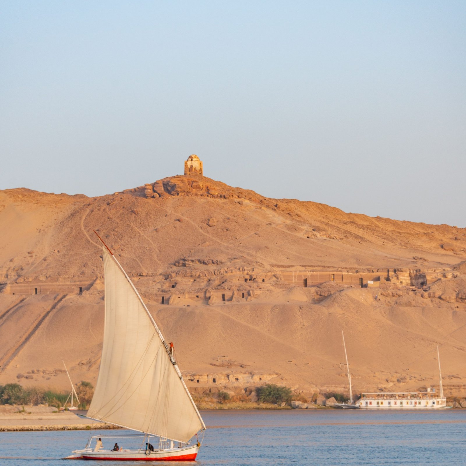 Day 6 – breakfast on board in Edfu - Mourning sailing to Kom Ombo  - visit Kom Ombo temple - continue sailing to Aswan - overnight Aswan  - Lunch  onboard during sailing 
